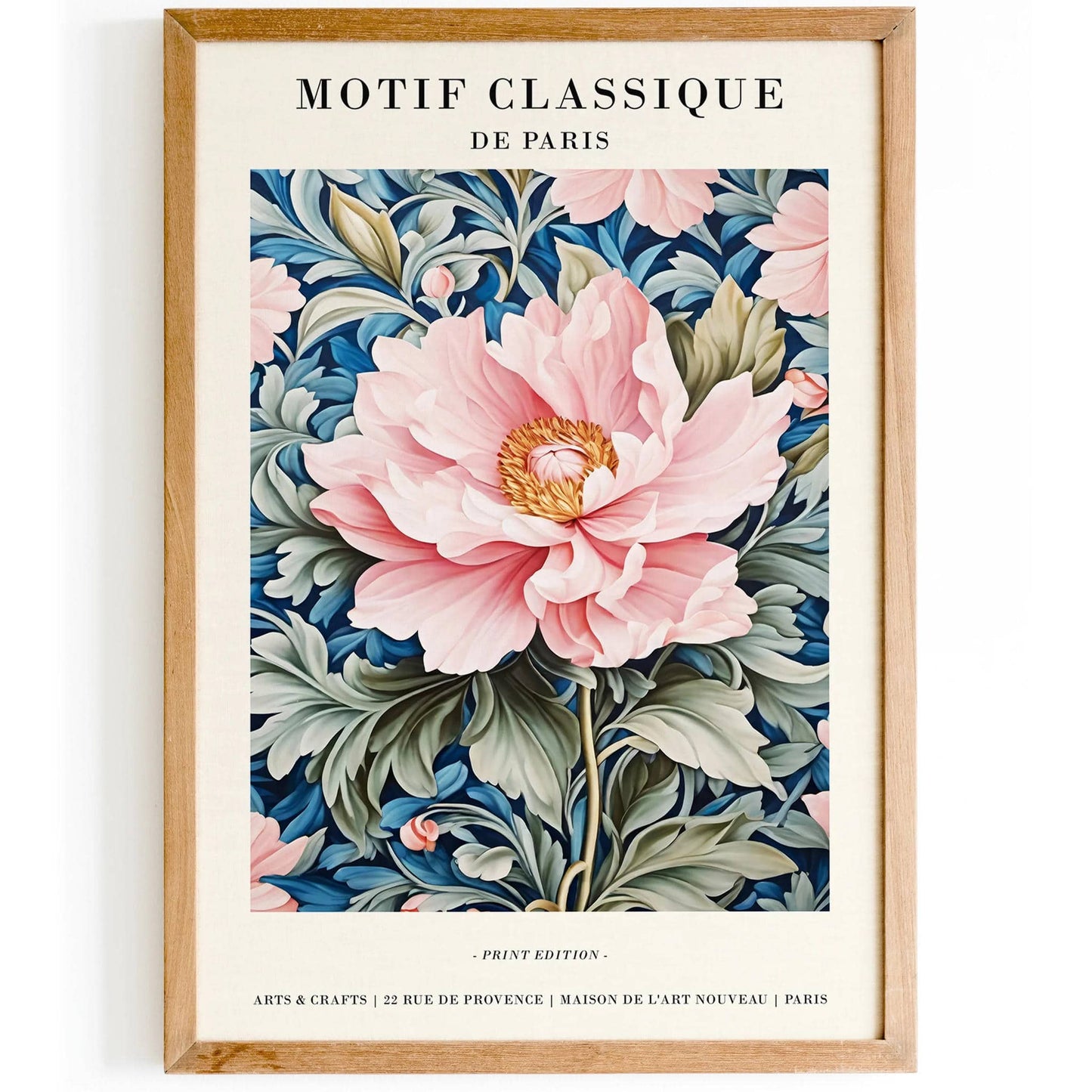 Traditional Flair: Motif Classique Wall Art - HypeSheriff