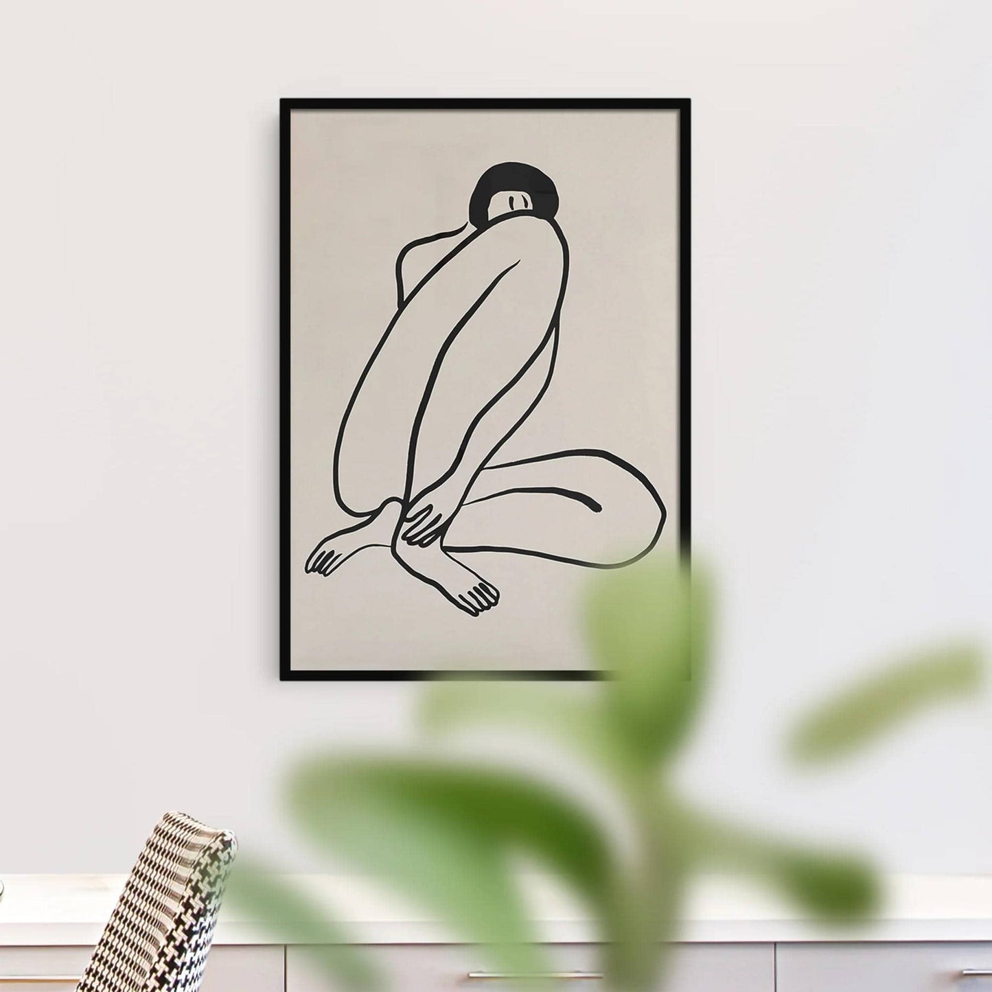 Line Art Woman Poster - HypeSheriff