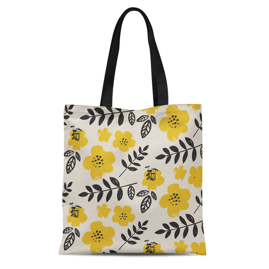 Tote Bag with handdrawn floral pattern - HypeSheriff