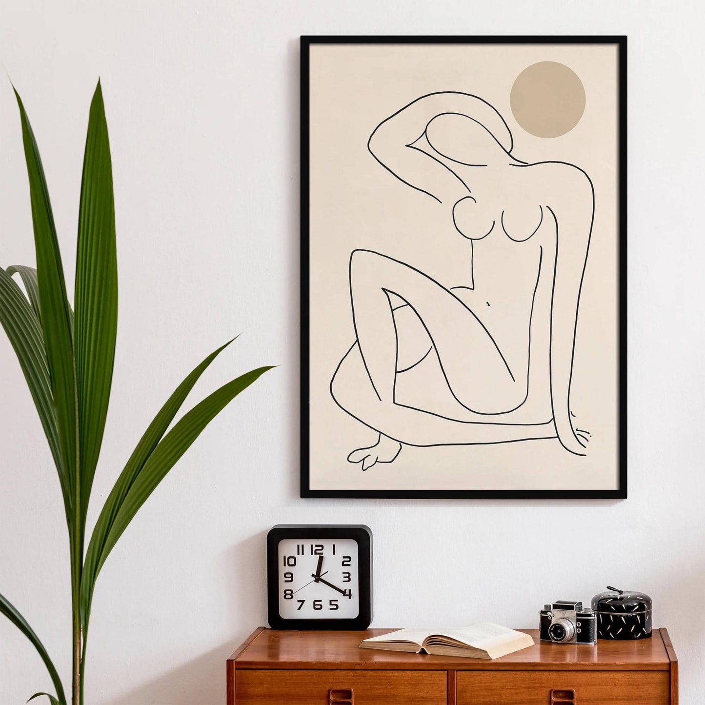 Line Art Picasso Woman Poster - HypeSheriff