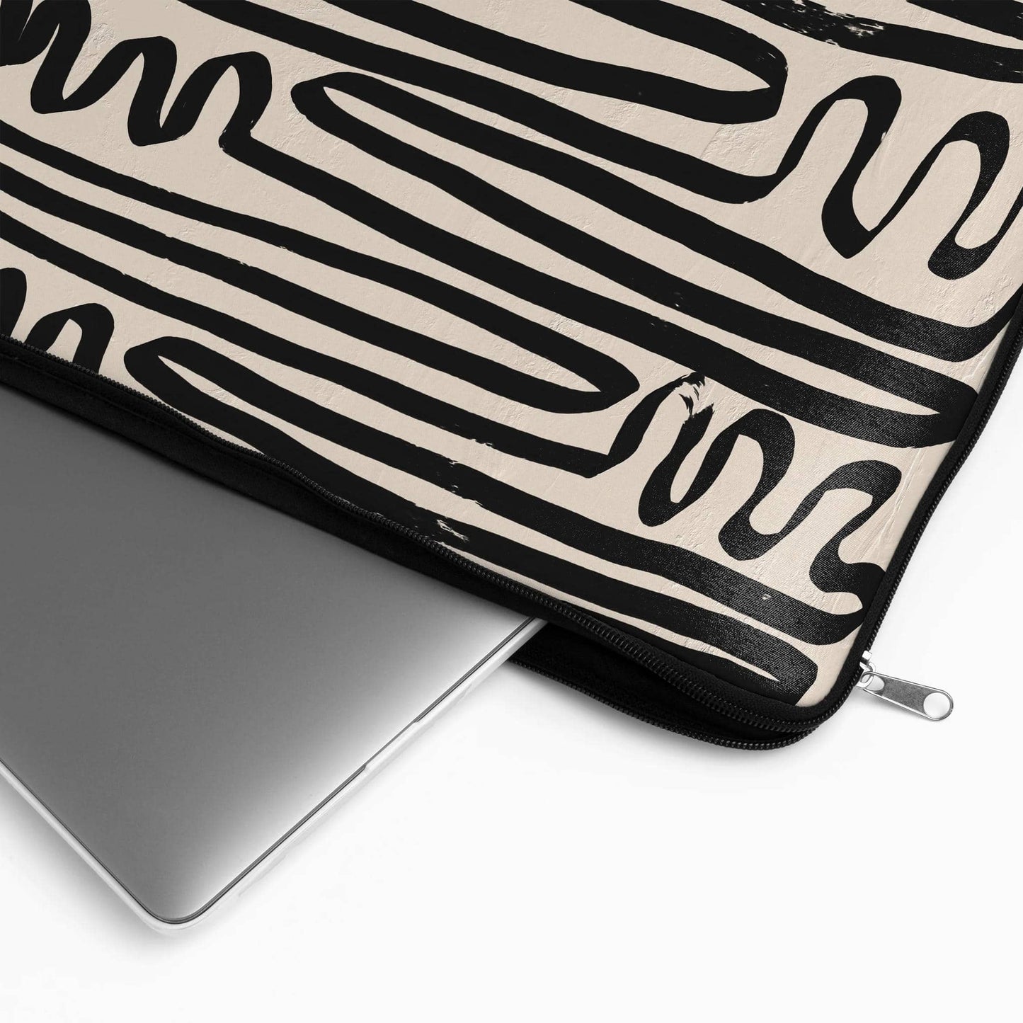 Etnic Black Lines - Laptop Sleeve - HypeSheriff