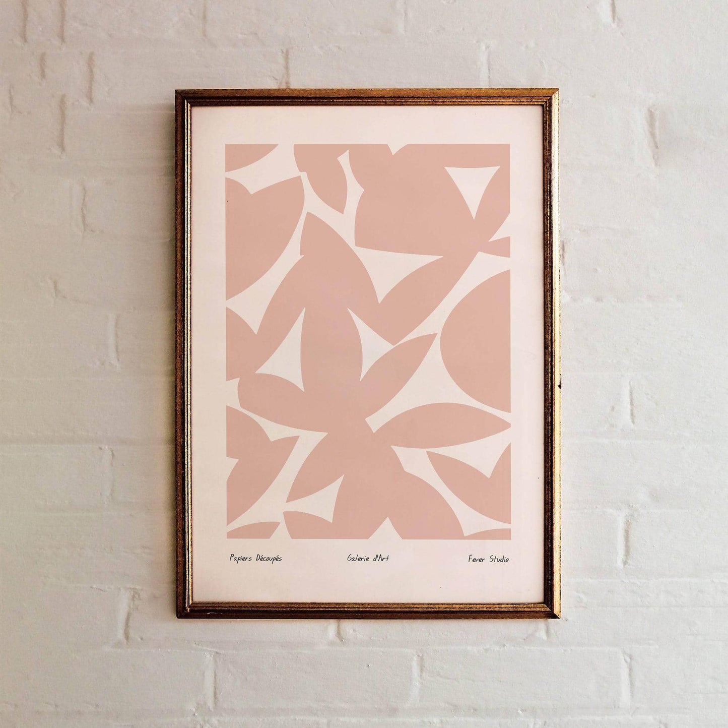 Papiers Découpés Pink Poster - HypeSheriff