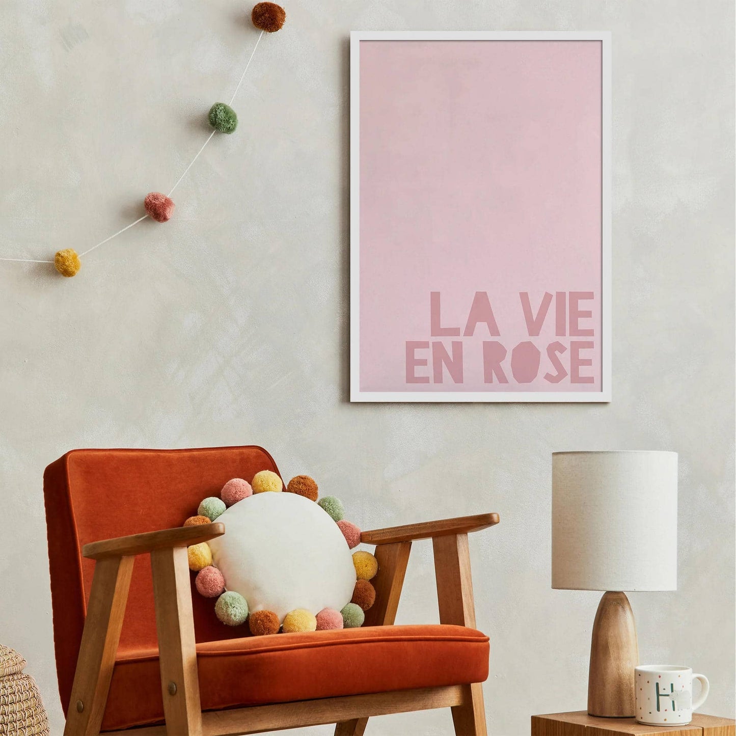 La Vie En Rose Minimalist Poster - HypeSheriff