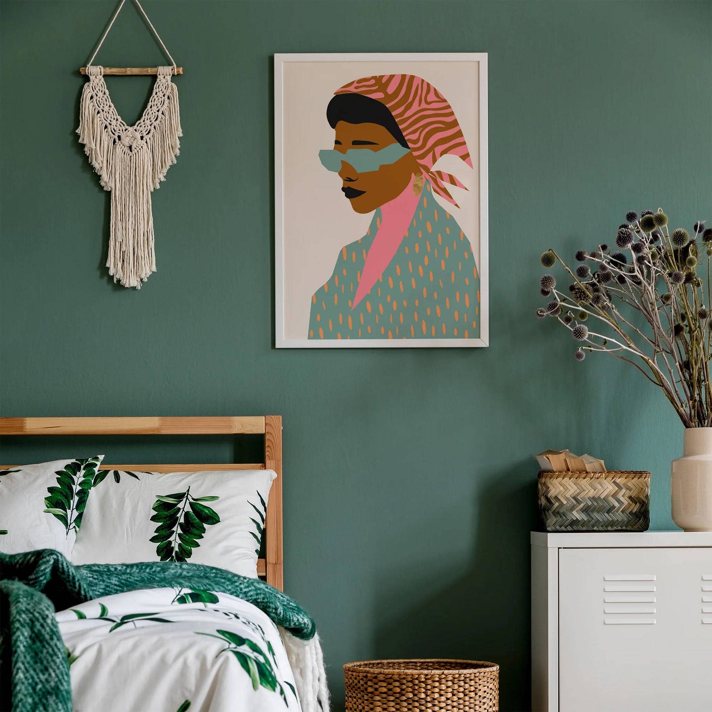 Retro Fashion Woman Poster - HypeSheriff