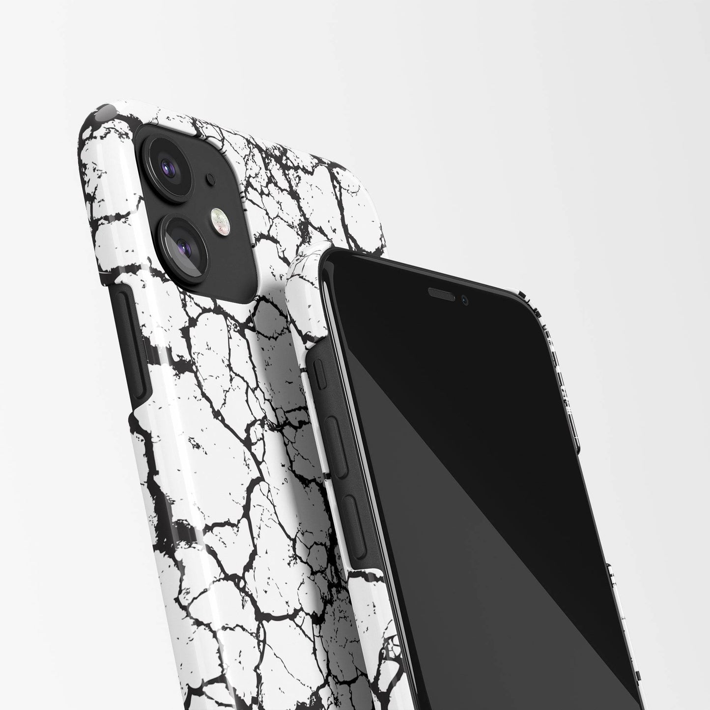 iPhone Case with Black&White Soil Print - HypeSheriff
