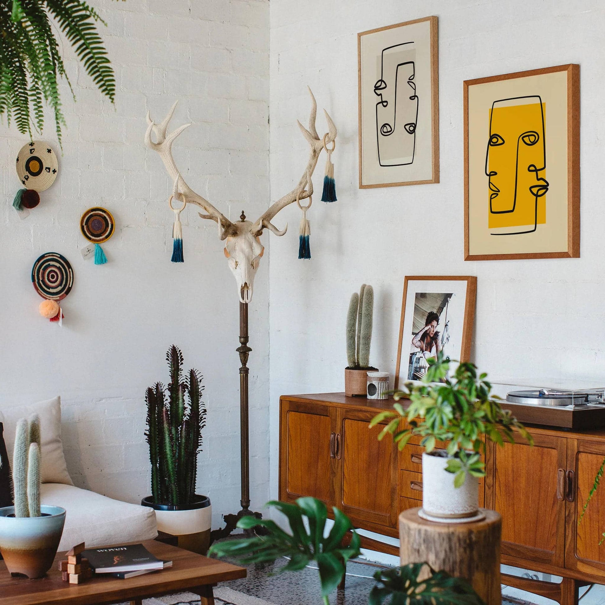 Line Art Cubism Poster - HypeSheriff