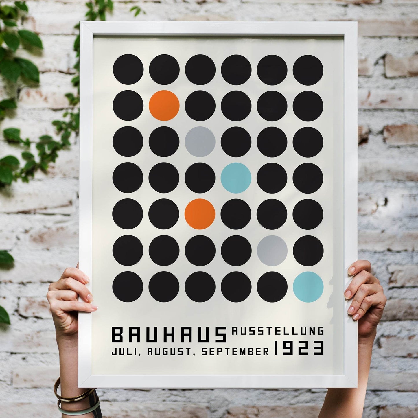 Bauhaus Dots Poster - HypeSheriff
