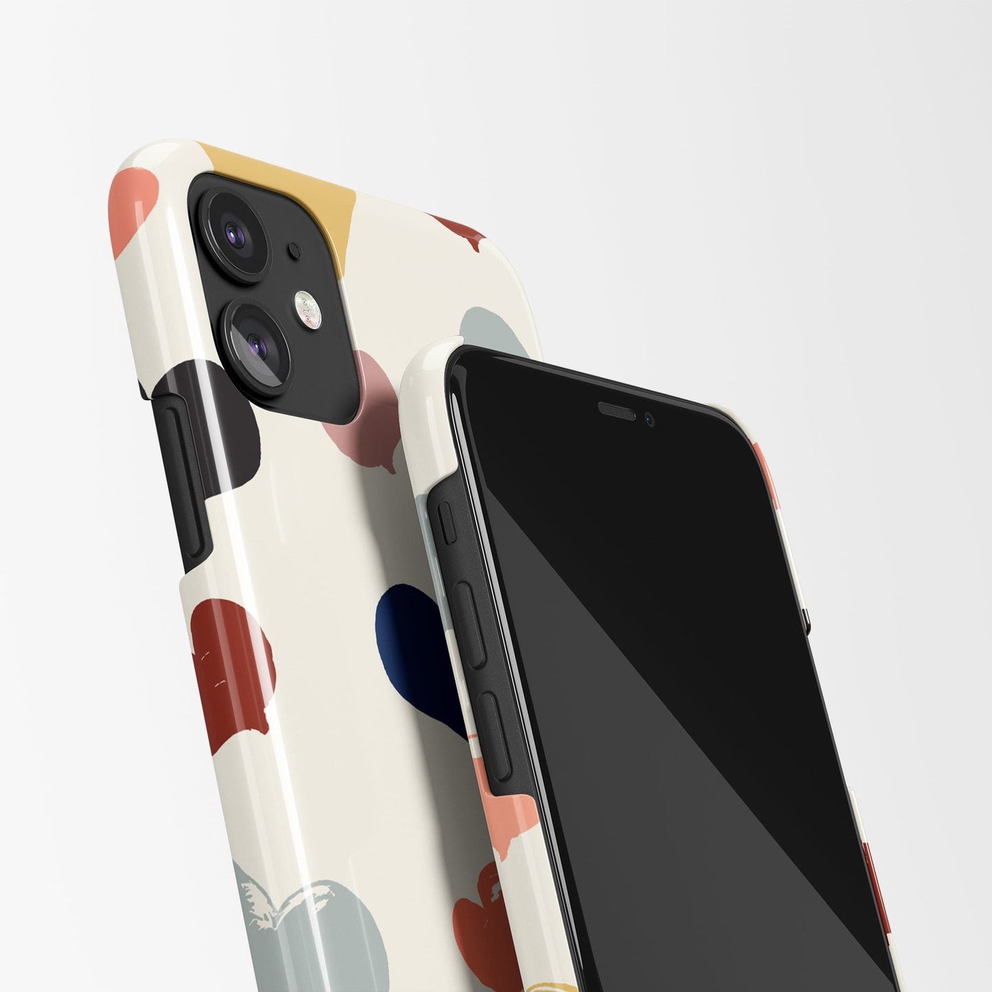 iPhone Case with handdrawn pattern of hearts