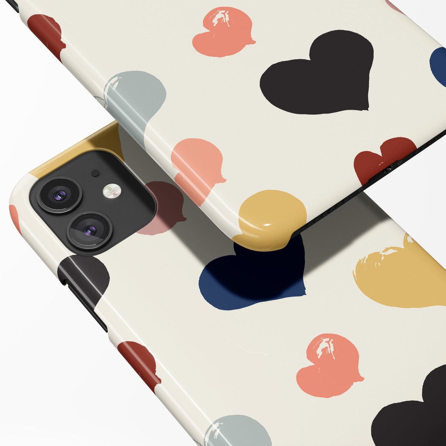 iPhone Case with handdrawn pattern of hearts