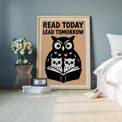 Reading Owl Wall Art