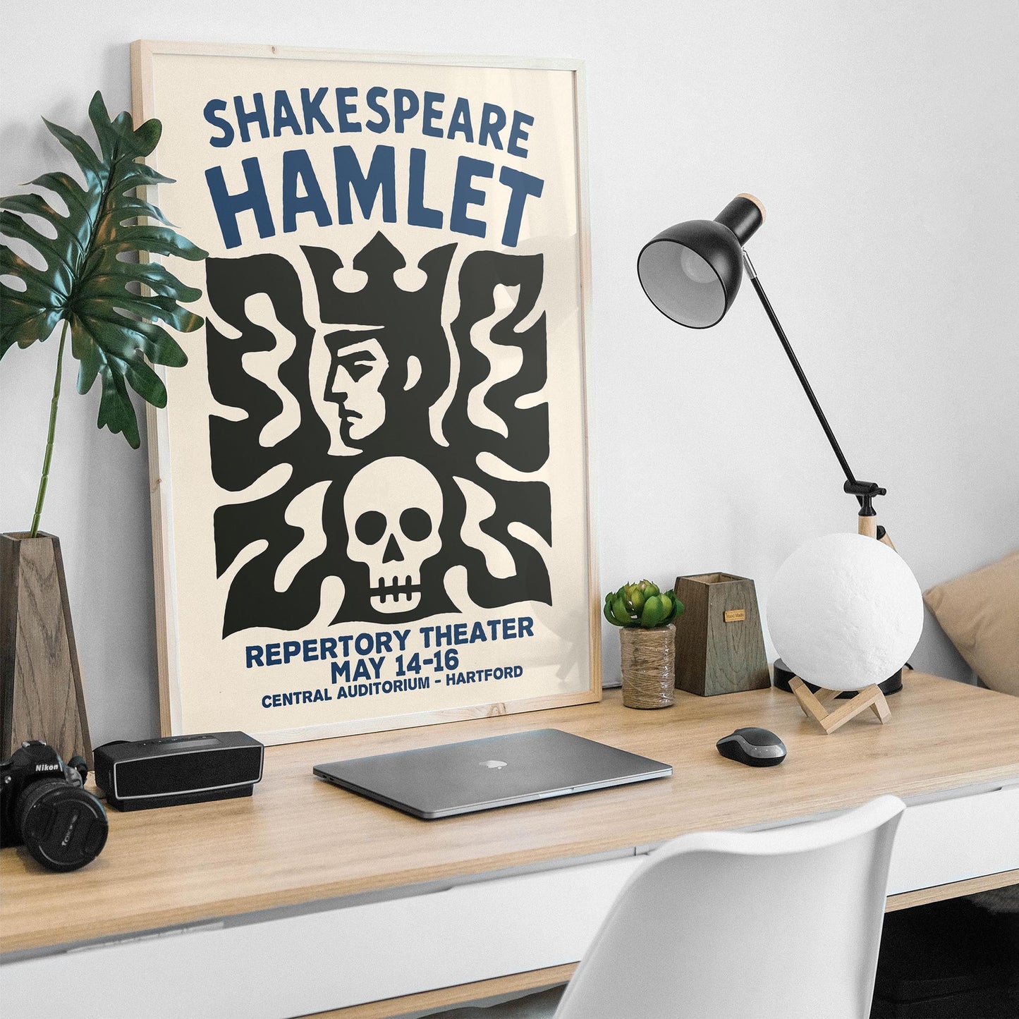 Hamlet Skull Poster Print