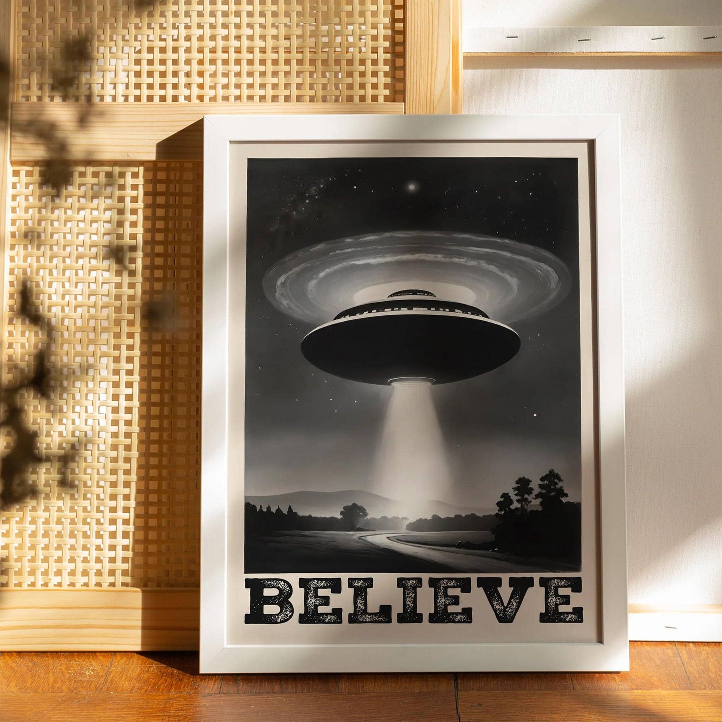 BELIEVE - Retro UFO Poster
