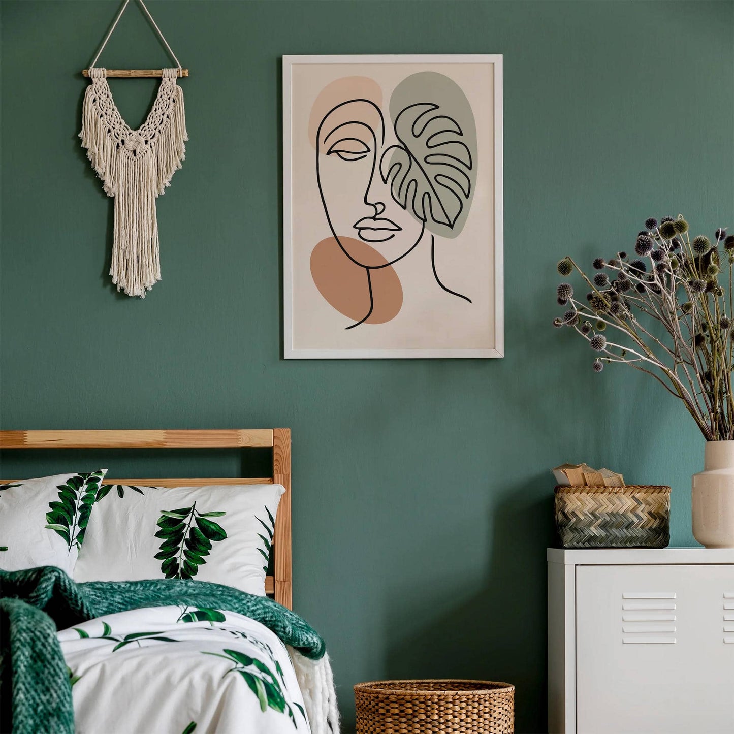 Minimalist Boho Poster – Face & Monstera