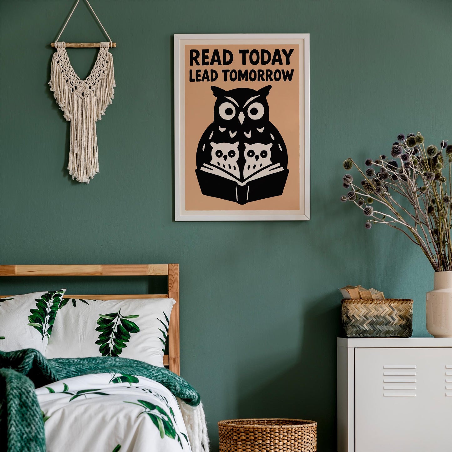 Reading Owl Wall Art