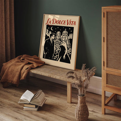 La Dolce Vita Poster - Romantic Couple in Italy