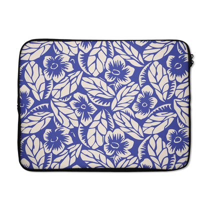 Macbook sleeve with vintage floral pattern