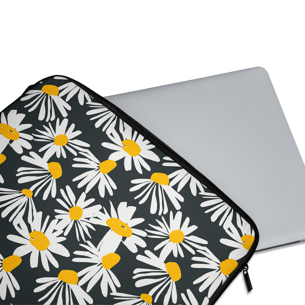 LAPTOP SLEEVE WITH DAISIES