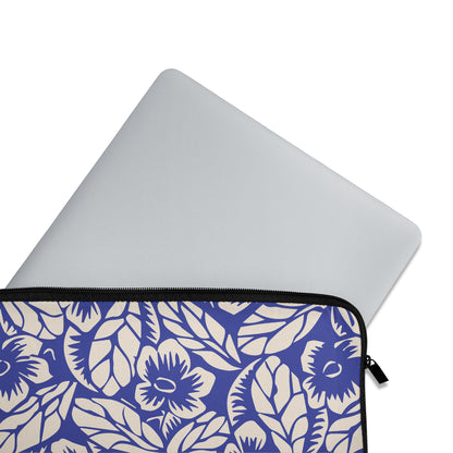 Macbook sleeve with vintage floral pattern