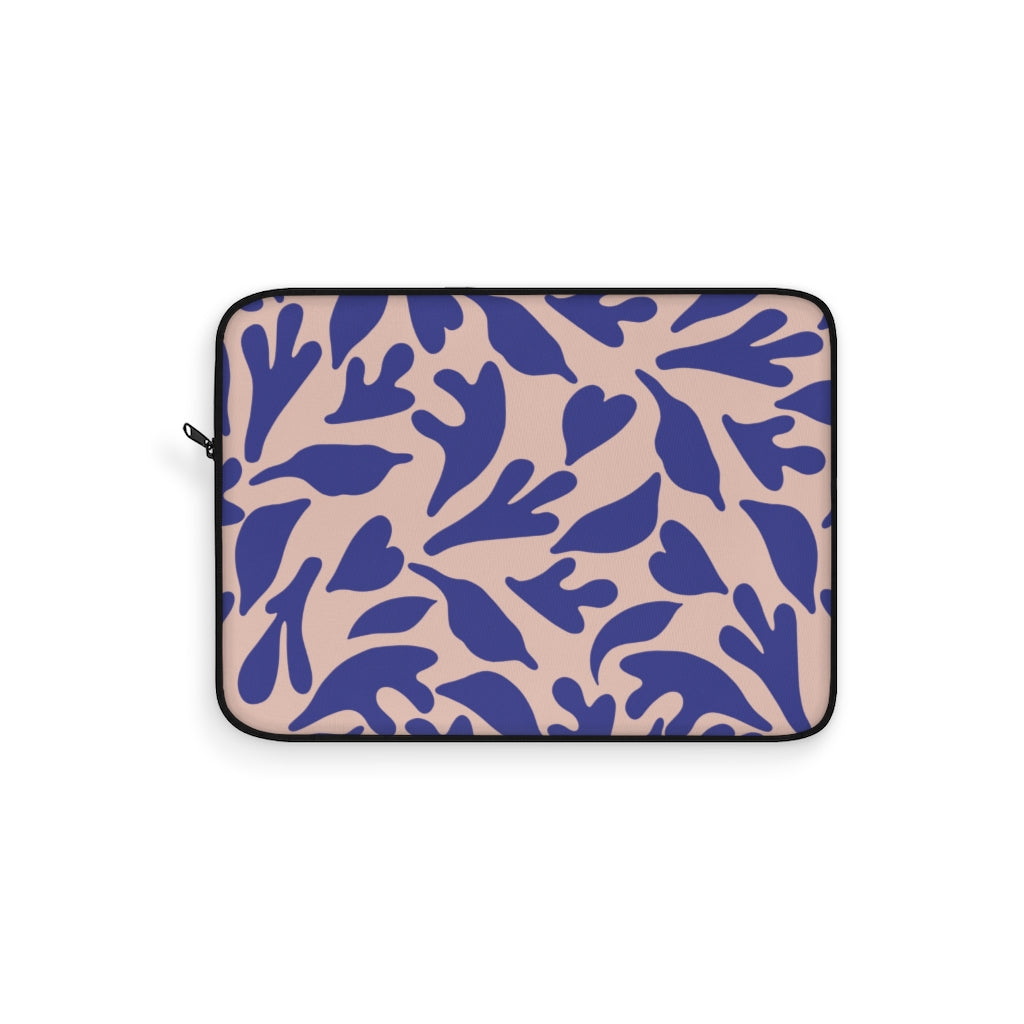 CUT OUTS LEAFS V2 LAPTOP SLEEVE