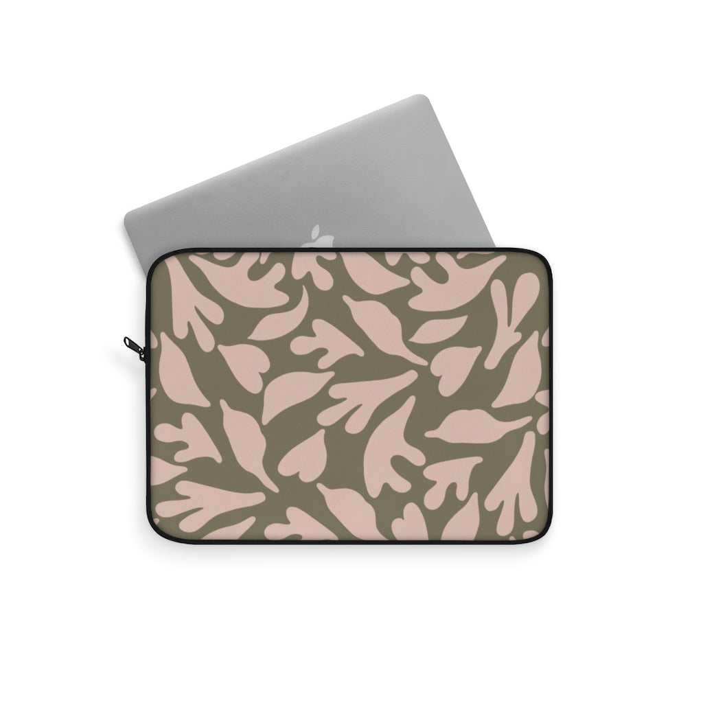 CUT OUTS LEAFS v3 LAPTOP SLEEVE