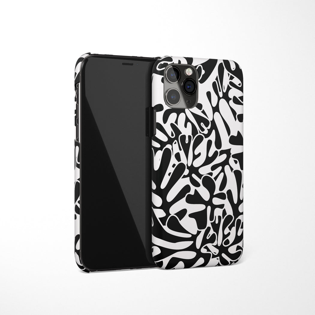Black and White iPhone Case Pattern