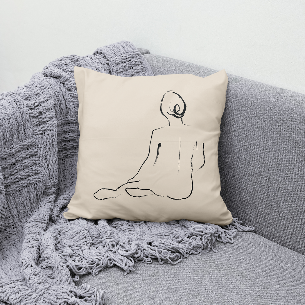 Picasso Line Art Woman Throw Pillow