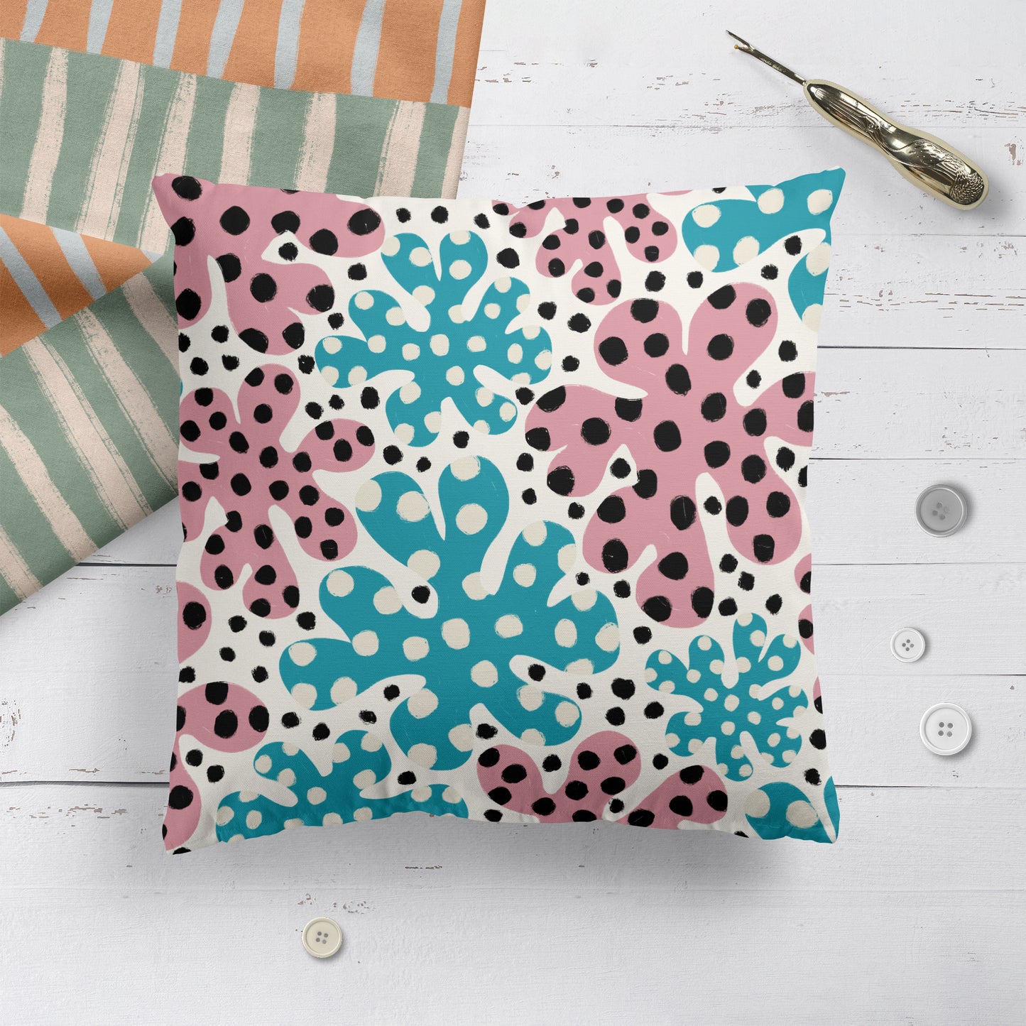 Floral Dots Pattern Throw Pillow