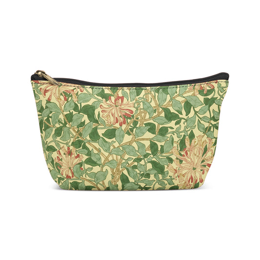 Quilted Cosmetic Bags – Wholesale fashion jewelry, apparel, and boutique  trends, smartwatch, Sunglass.